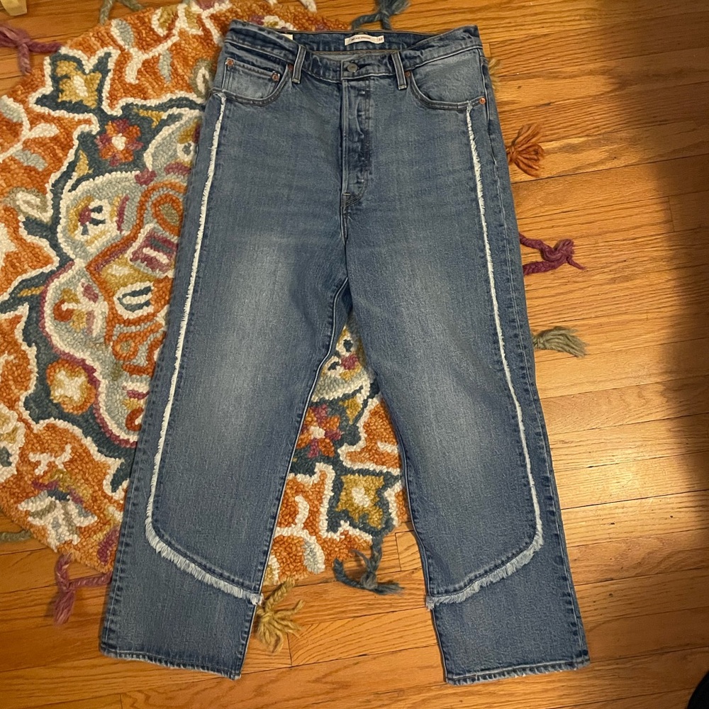 Levi’s ribcage straight jeans